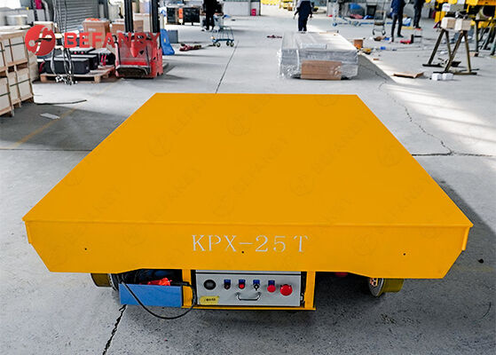 Ağır yükleri taşımak için dökme çelik tekerlekleri olan 25 tonluk pil ile çalışan demiryolu taşıma arabası